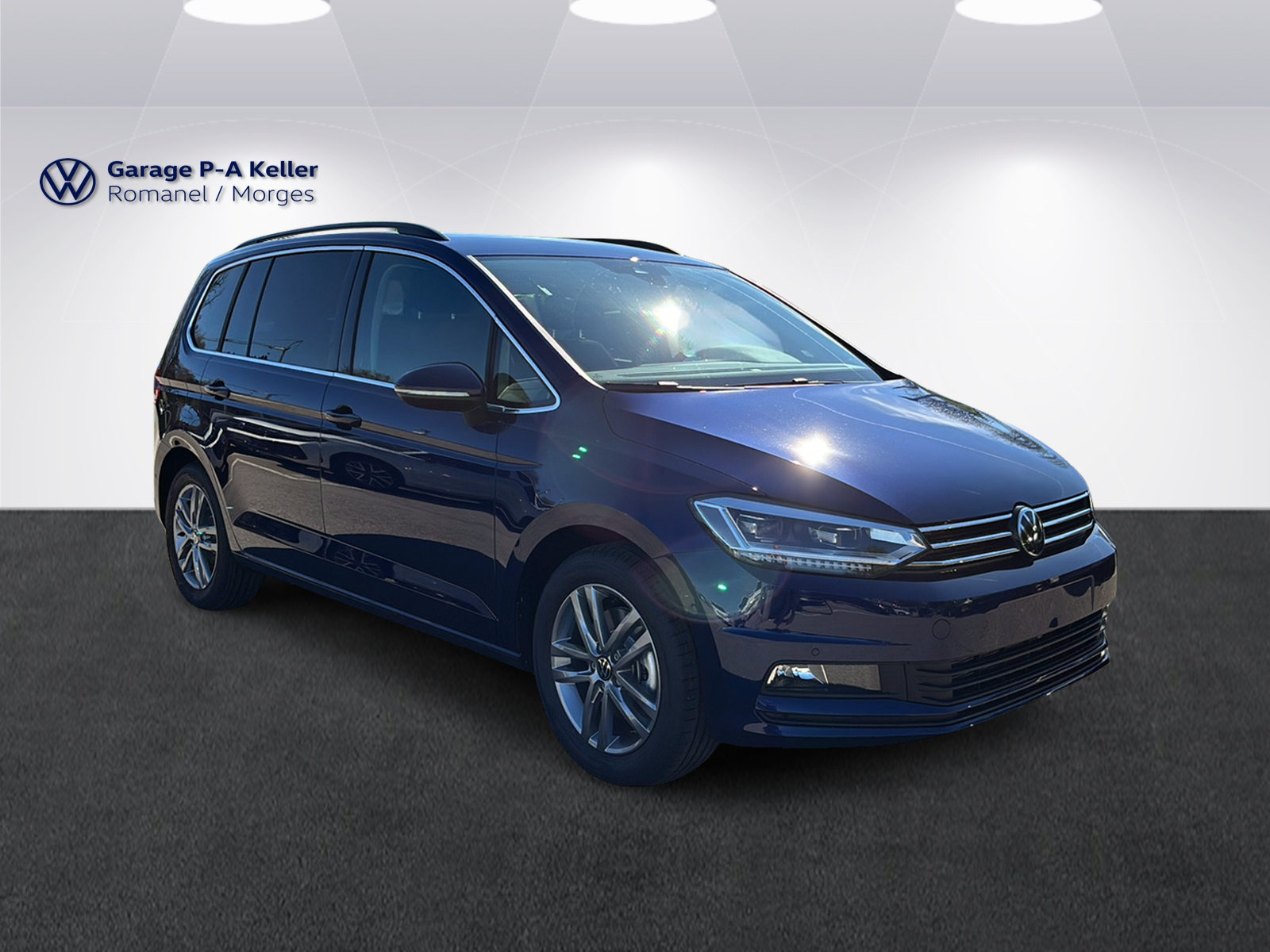 VW Touran UNITED, Petrol, New car, Automatic - 6