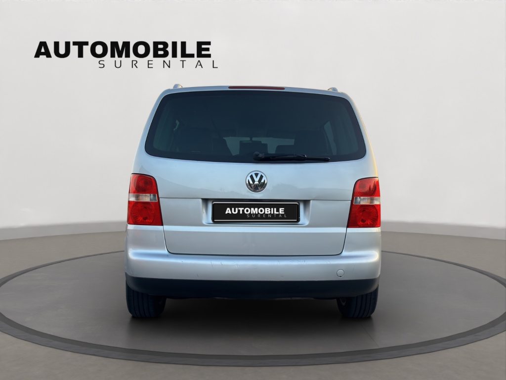 VW TOURAN 1.6 FSI Trendline, Petrol, Second hand / Used, Manual - 5