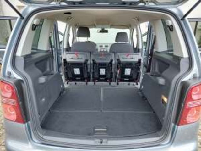 VW Touran 1.4 TSI 150 EcoF Highline, Erdgas (CNG) / Benzin, Occasion / Gebraucht, Handschaltung - 7