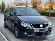VW Touran 2.0 EcoFuel Highline, Second hand / Used, Manual - 7