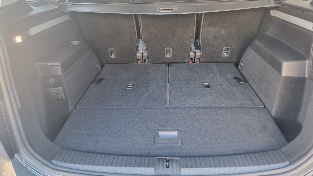 VW TOURAN 2.0 TDI DSG Highline DSG, Diesel, Second hand / Used, Automatic - 7