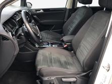 VW Touran Highline, Petrol, Second hand / Used, Automatic - 7
