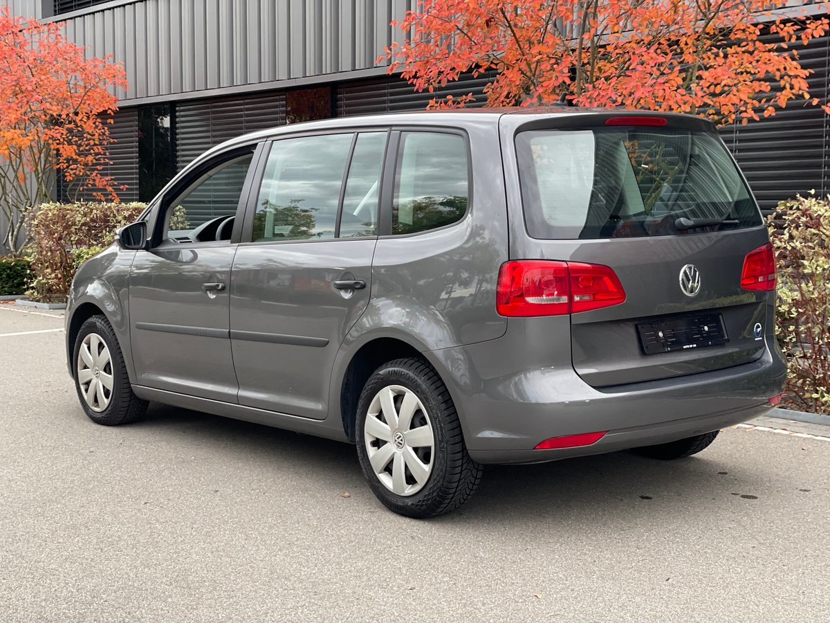VW Touran 1.6 TDI Trendline, Diesel, Second hand / Used, Manual - 2