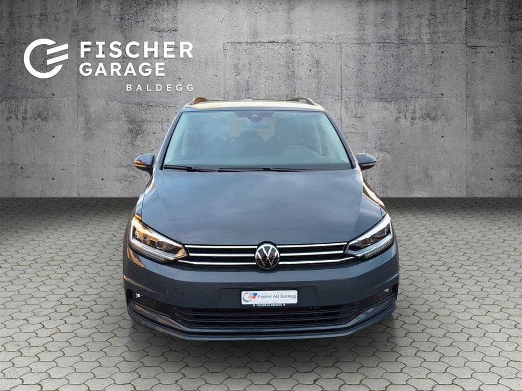 VW Touran Comfortline, Essence, Occasion / Utilisé, Automatique - 3