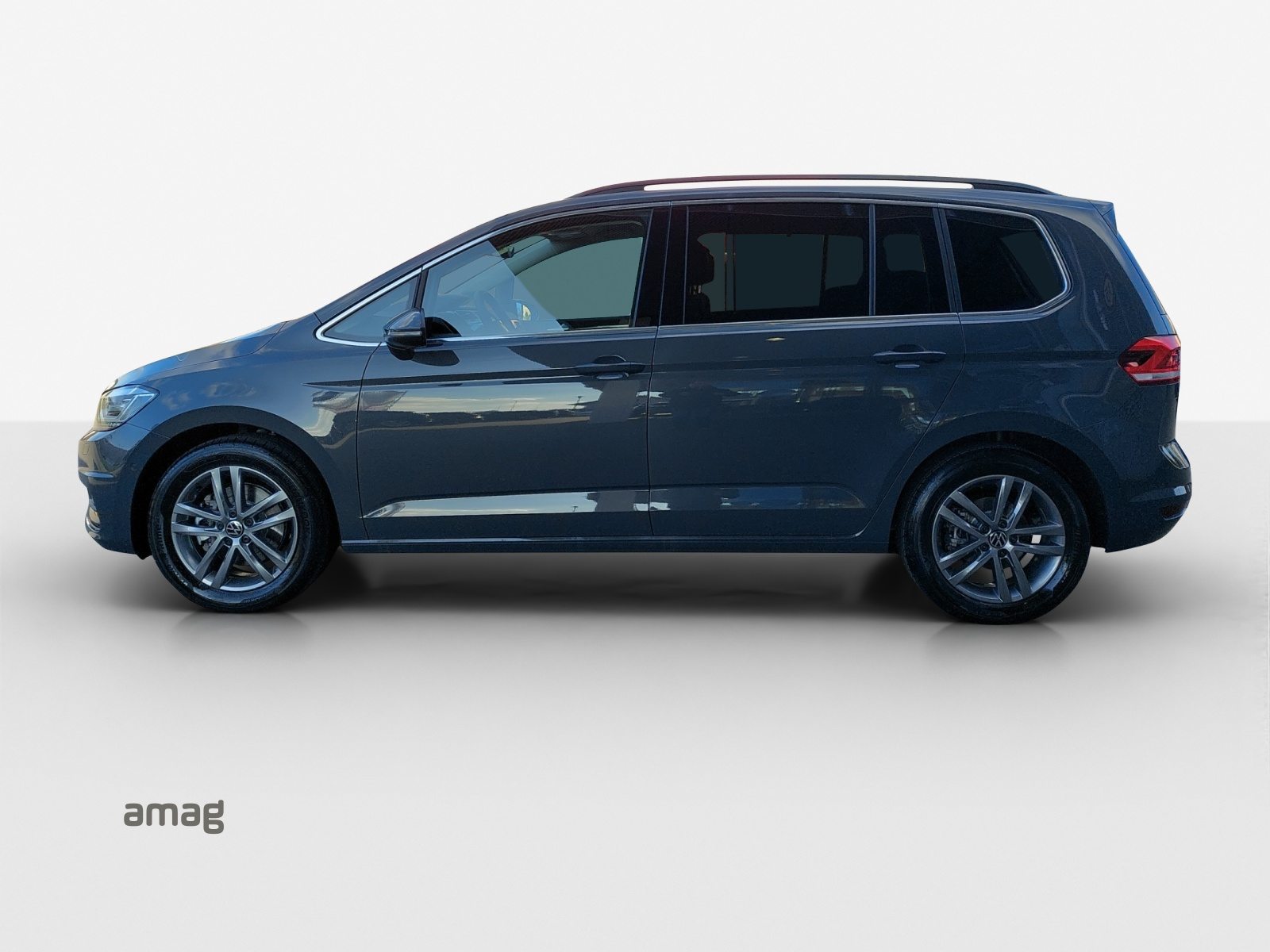 VW Touran UNITED, Benzin, Occasion / Gebraucht, Automatik - 2