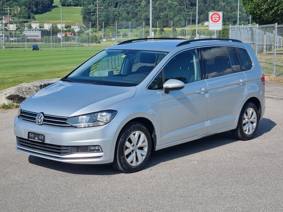 VW Touran 1.6 TDI BlueMotion Technology Comfortline DSG, Diesel, Occasion / Gebraucht, Automatik - 2