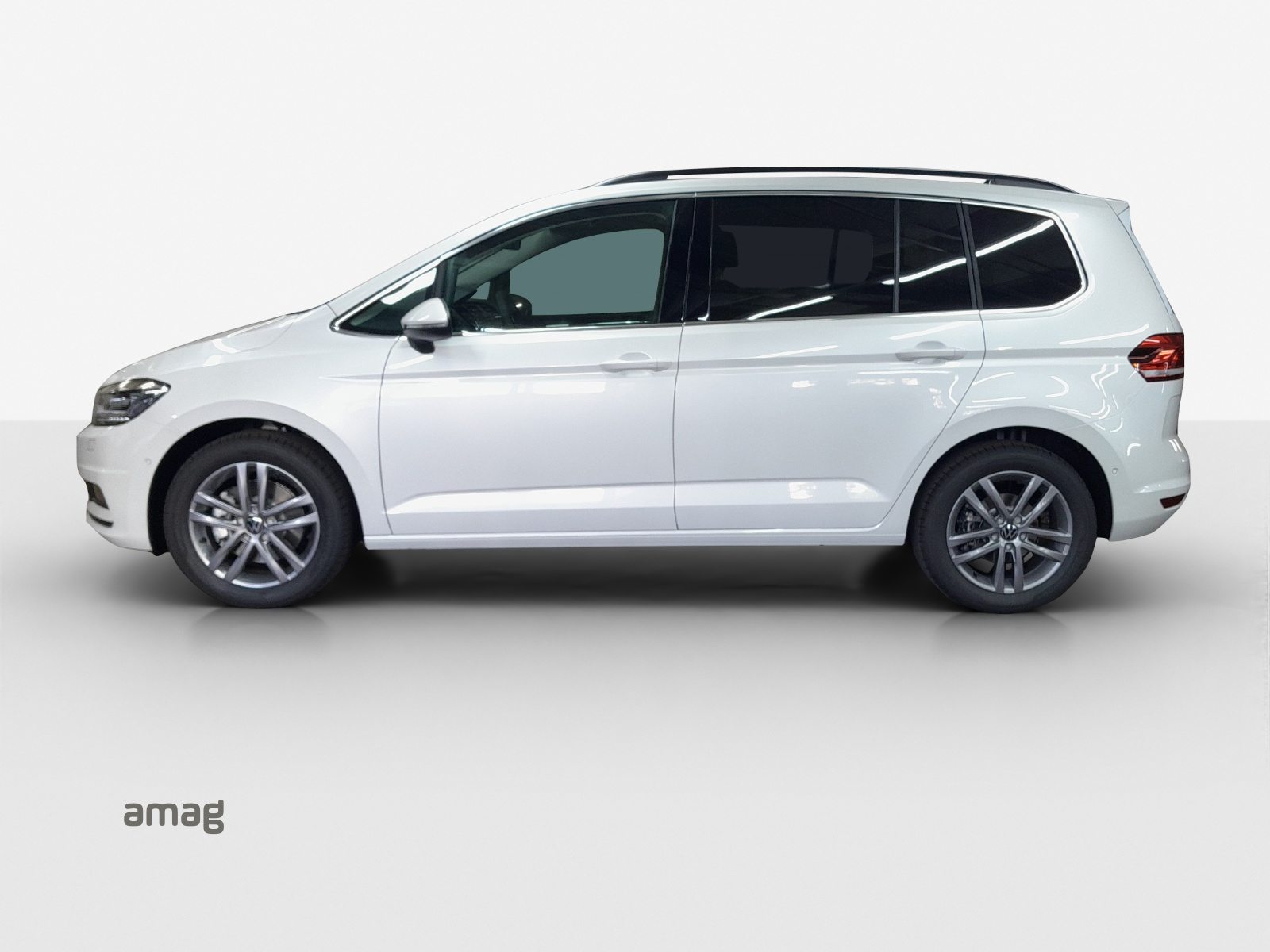 VW Touran UNITED, Benzin, Occasion / Gebraucht, Automatik - 2
