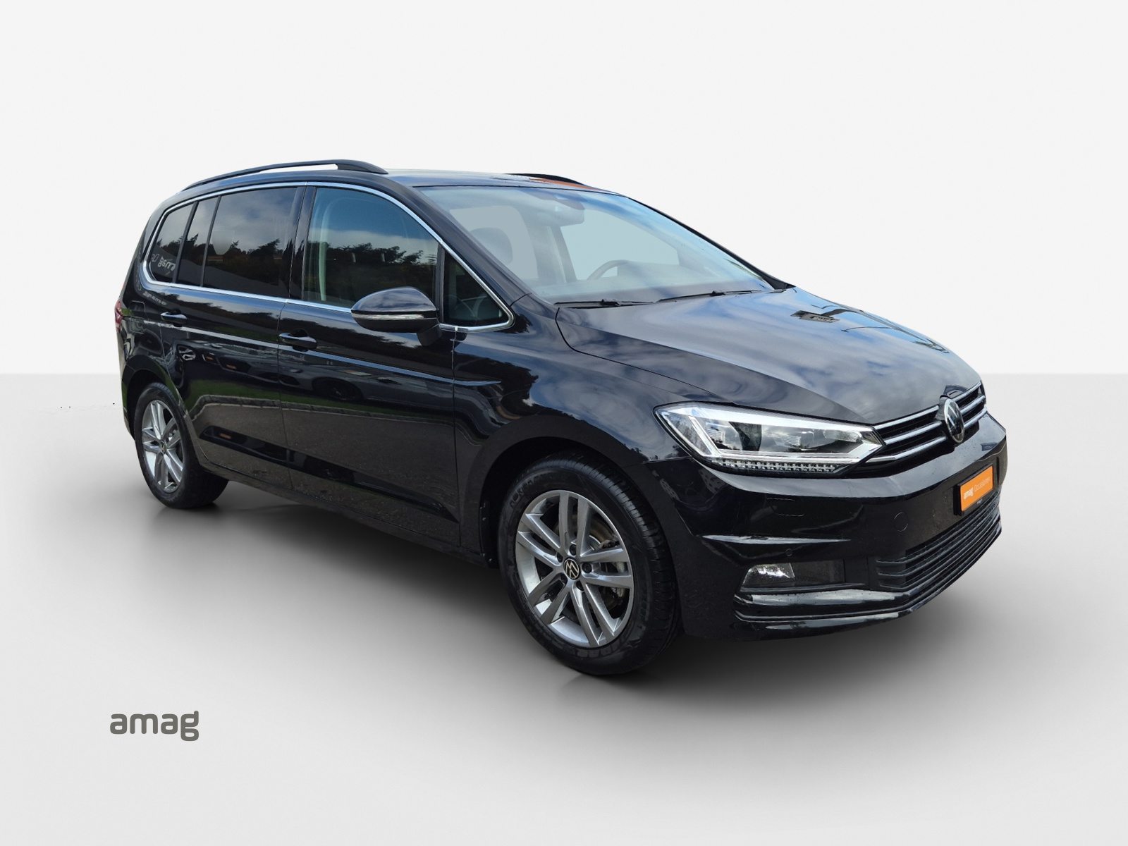 VW Touran UNITED, Petrol, Second hand / Used, Automatic - 6