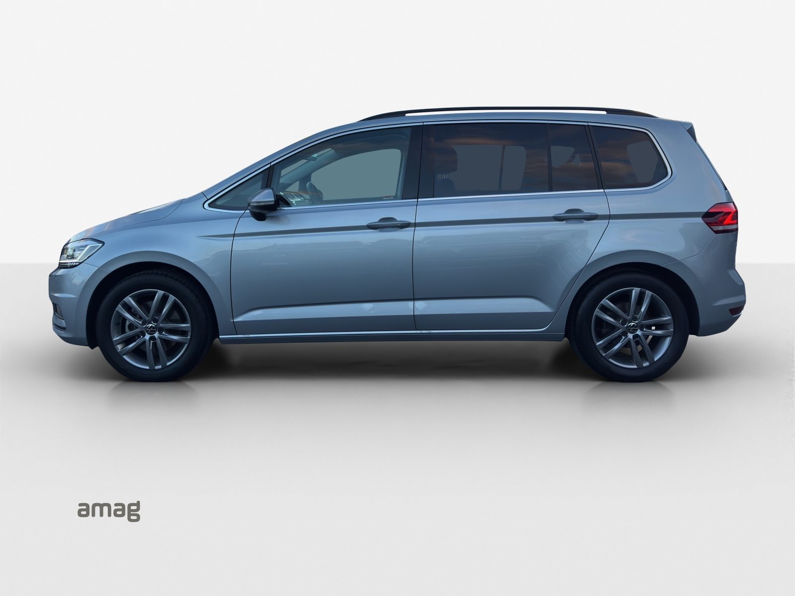 VW Touran UNITED, Benzin, Occasion / Gebraucht, Automatik - 2