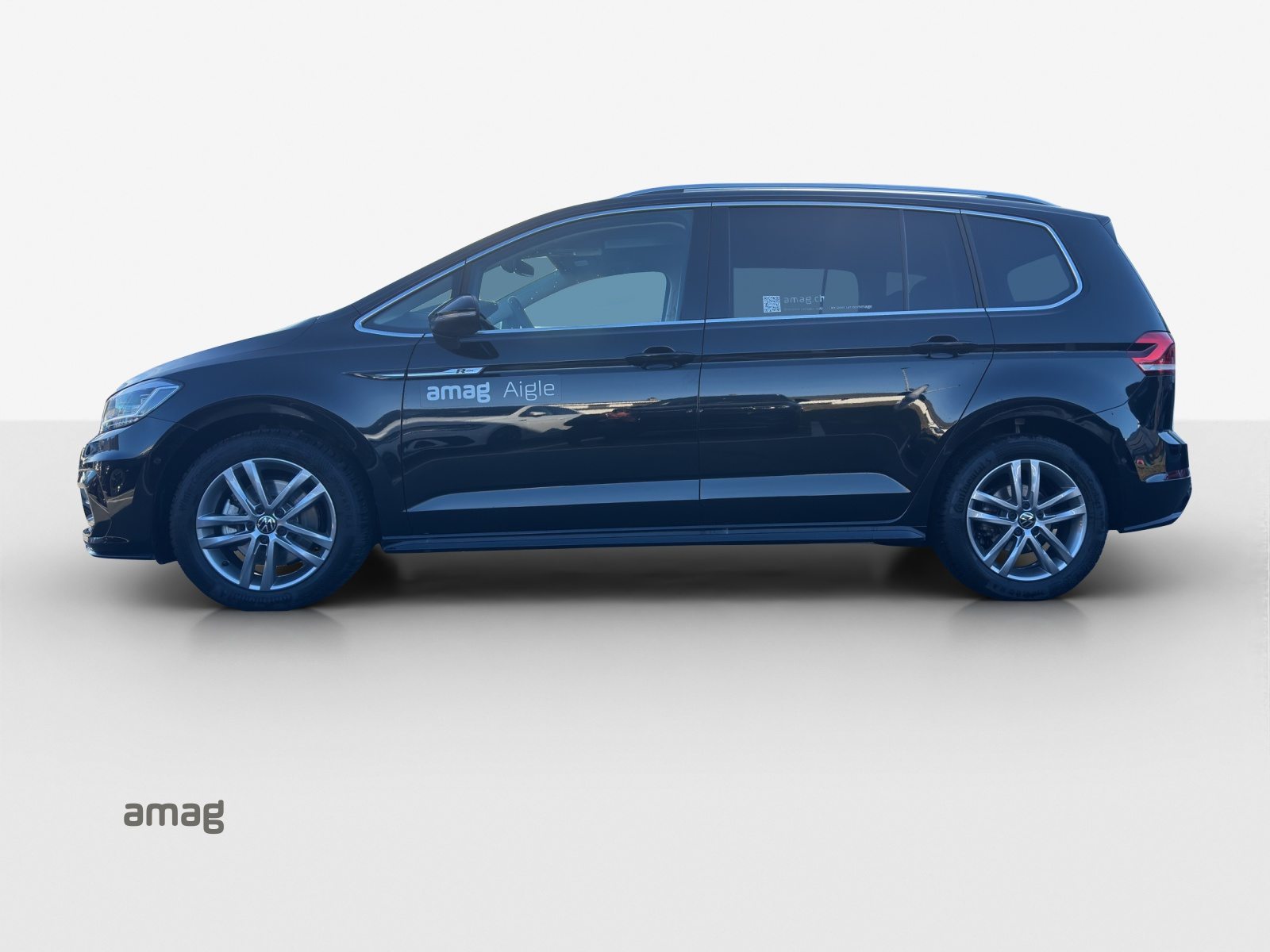 VW Touran UNITED, Benzin, Occasion / Gebraucht, Automatik - 2