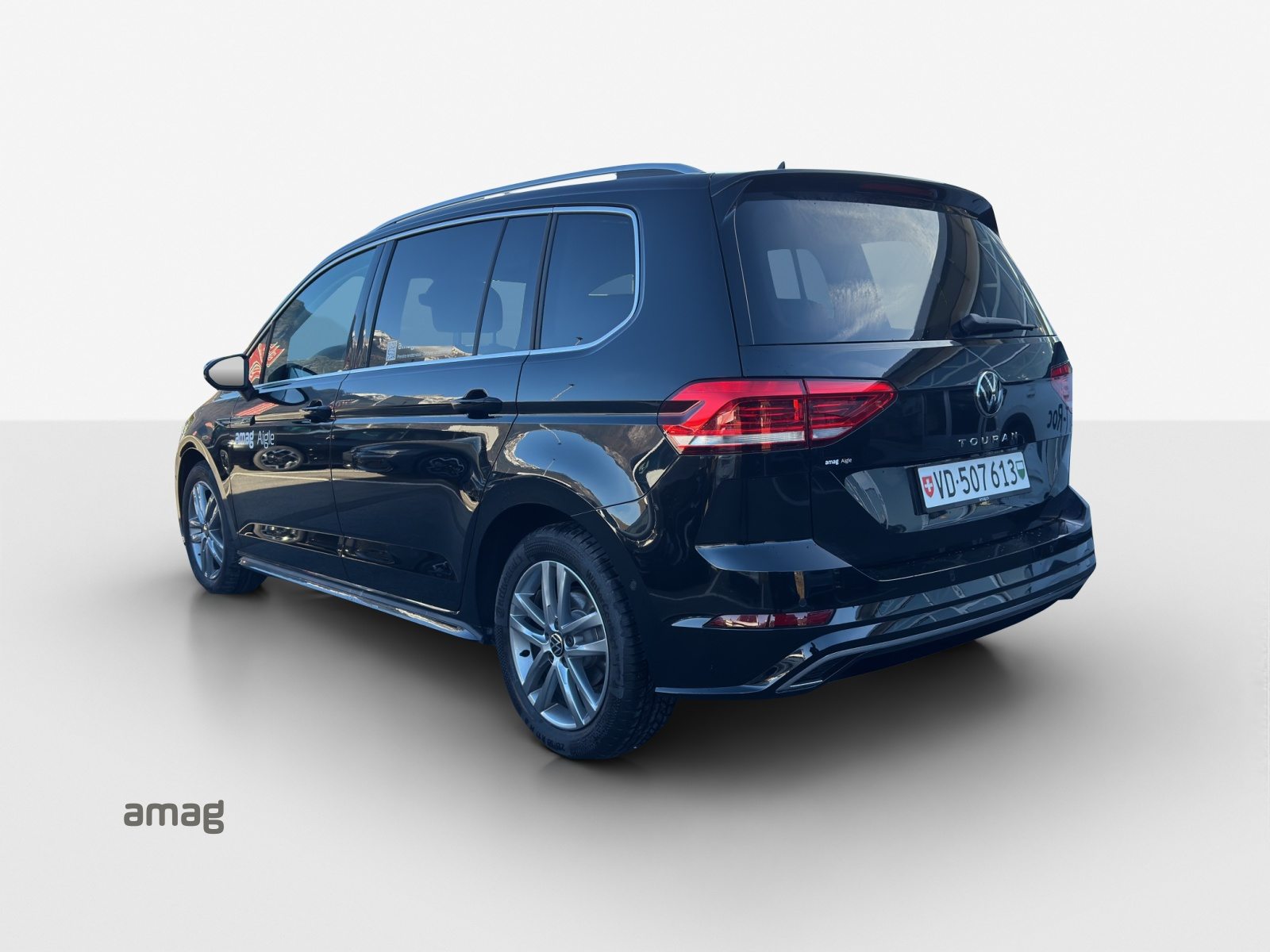 VW Touran UNITED, Benzin, Occasion / Gebraucht, Automatik - 3