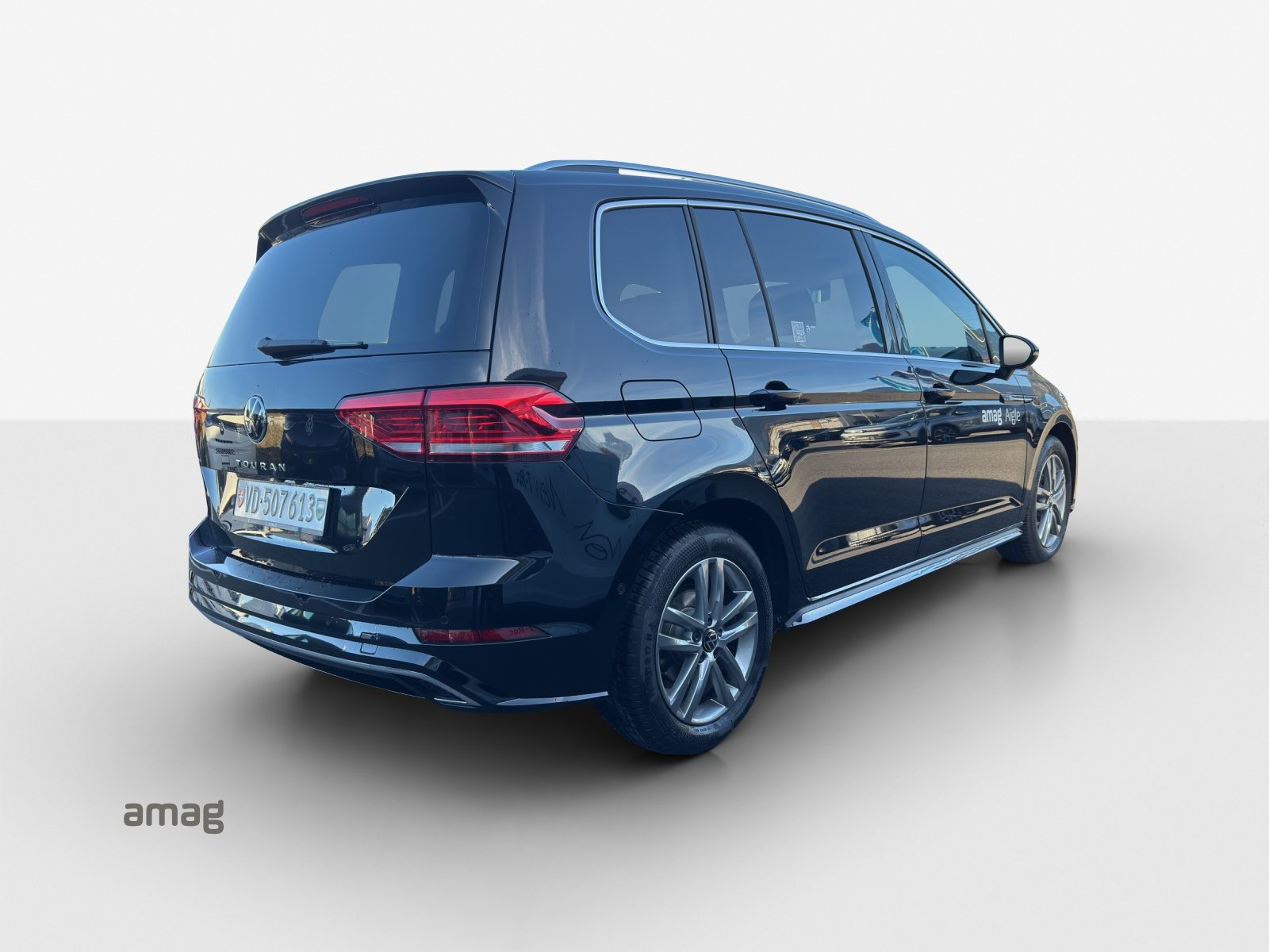 VW Touran UNITED, Benzin, Occasion / Gebraucht, Automatik - 5