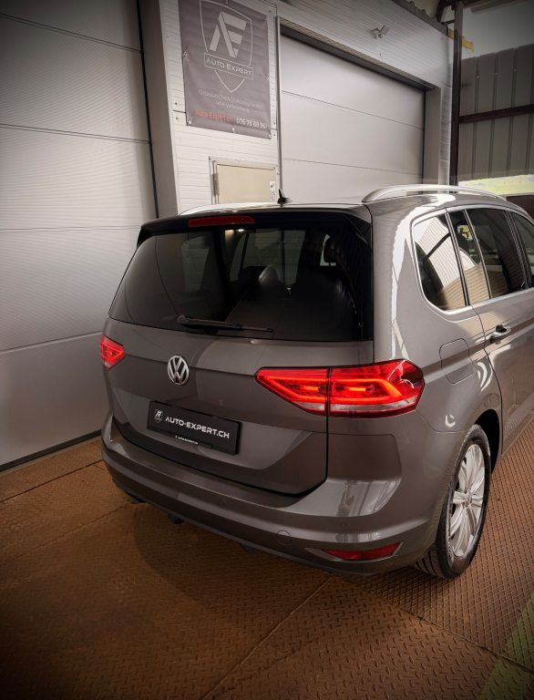 VW TOURAN 1.8 TSI Highline DSG, Essence, Occasion / Utilisé, Automatique - 2