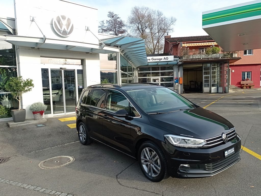 VW Touran UNITED