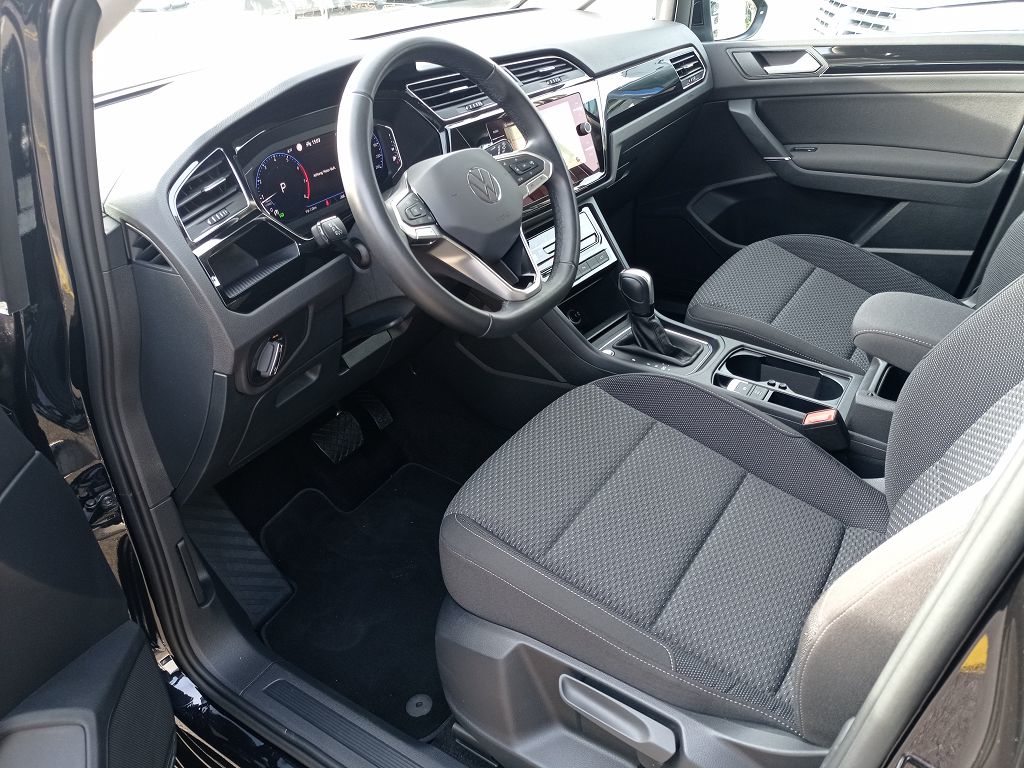 VW Touran UNITED, Benzina, Occasioni / Usate, Automatico - 7