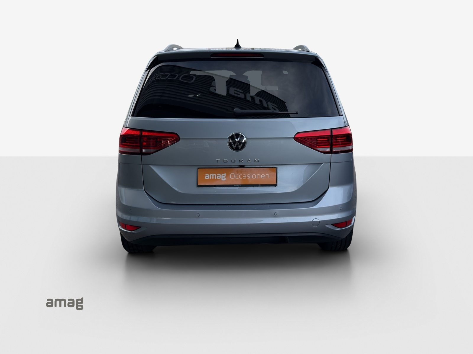 VW Touran UNITED, Essence, Occasion / Utilisé, Automatique - 4