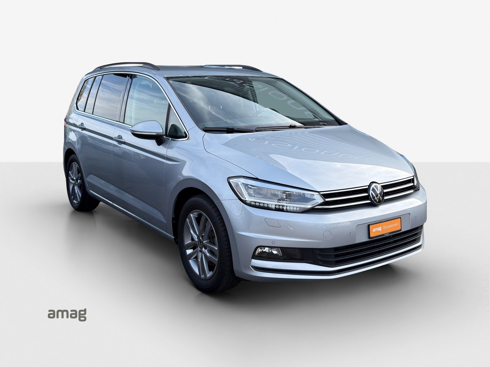 VW Touran UNITED, Essence, Occasion / Utilisé, Automatique - 6