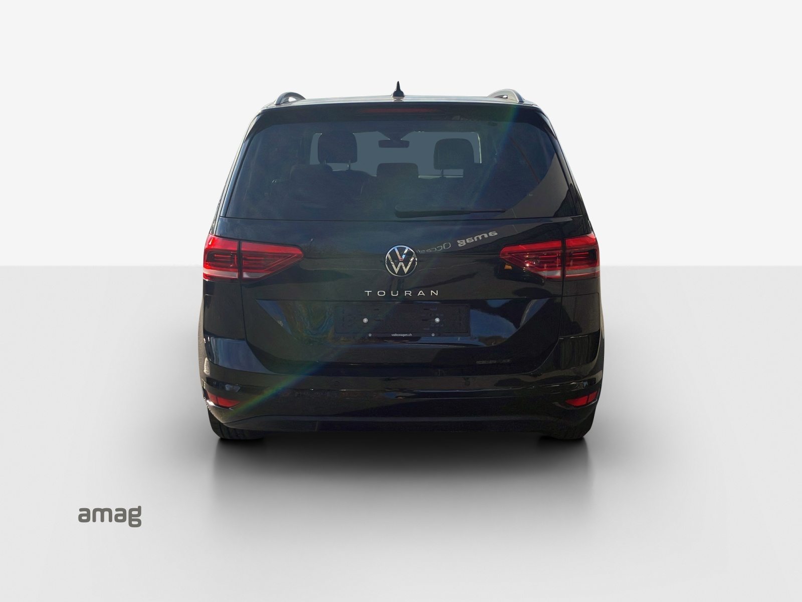 VW Touran UNITED, Essence, Occasion / Utilisé, Automatique - 4