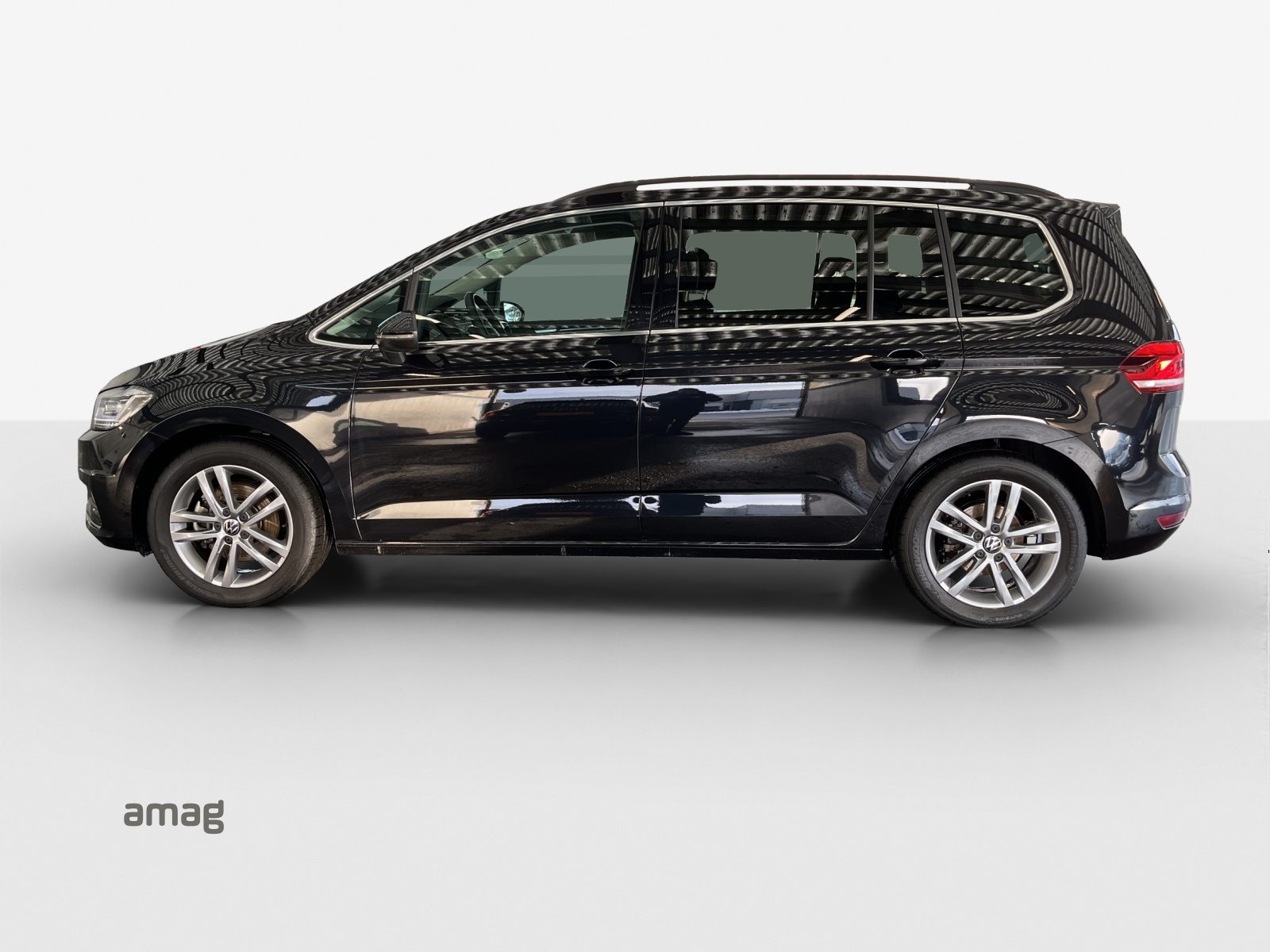 VW Touran UNITED, Essence, Occasion / Utilisé, Automatique - 2