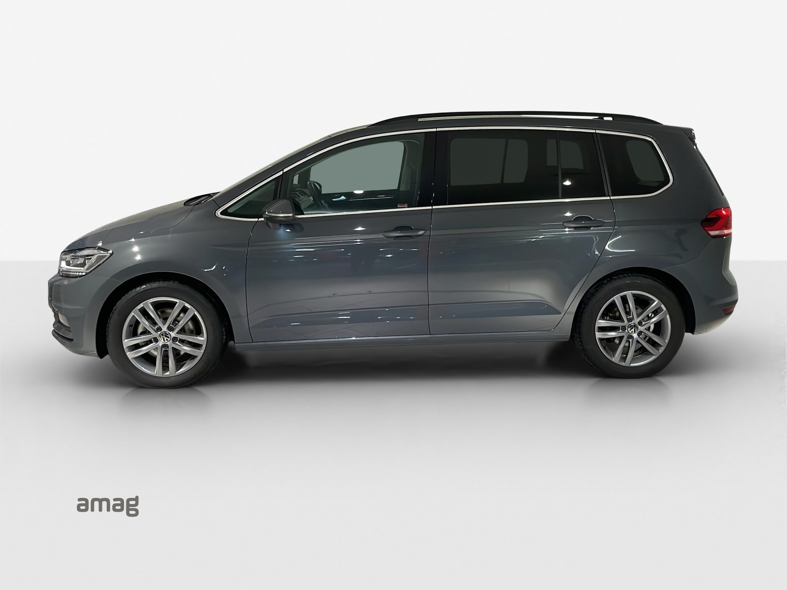 VW Touran UNITED, Petrol, Second hand / Used, Automatic - 2