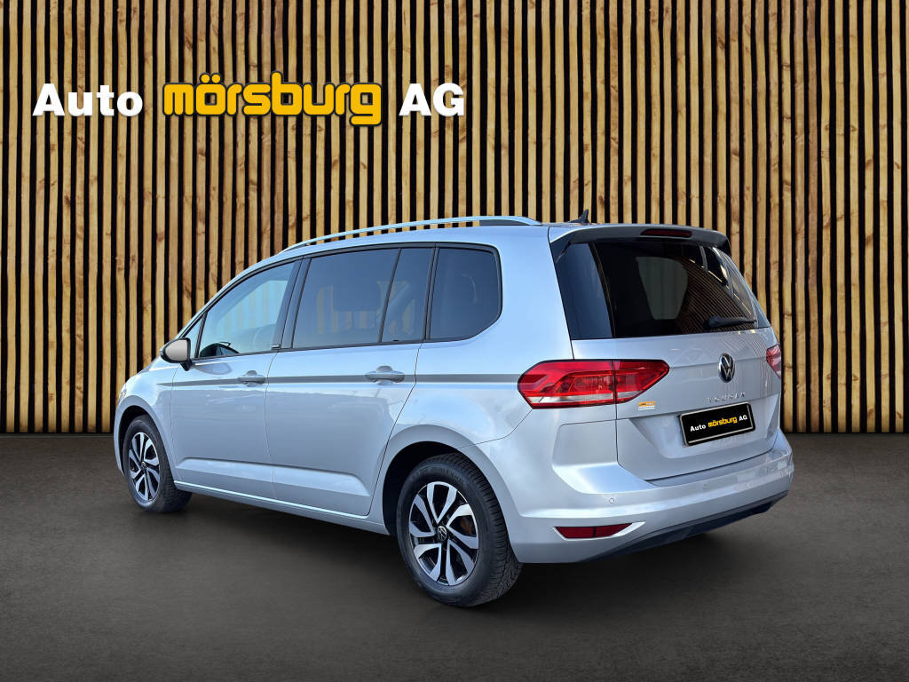 VW Touran 1.5 TSI Active DSG, Benzin, Occasion / Gebraucht, Automat - 4