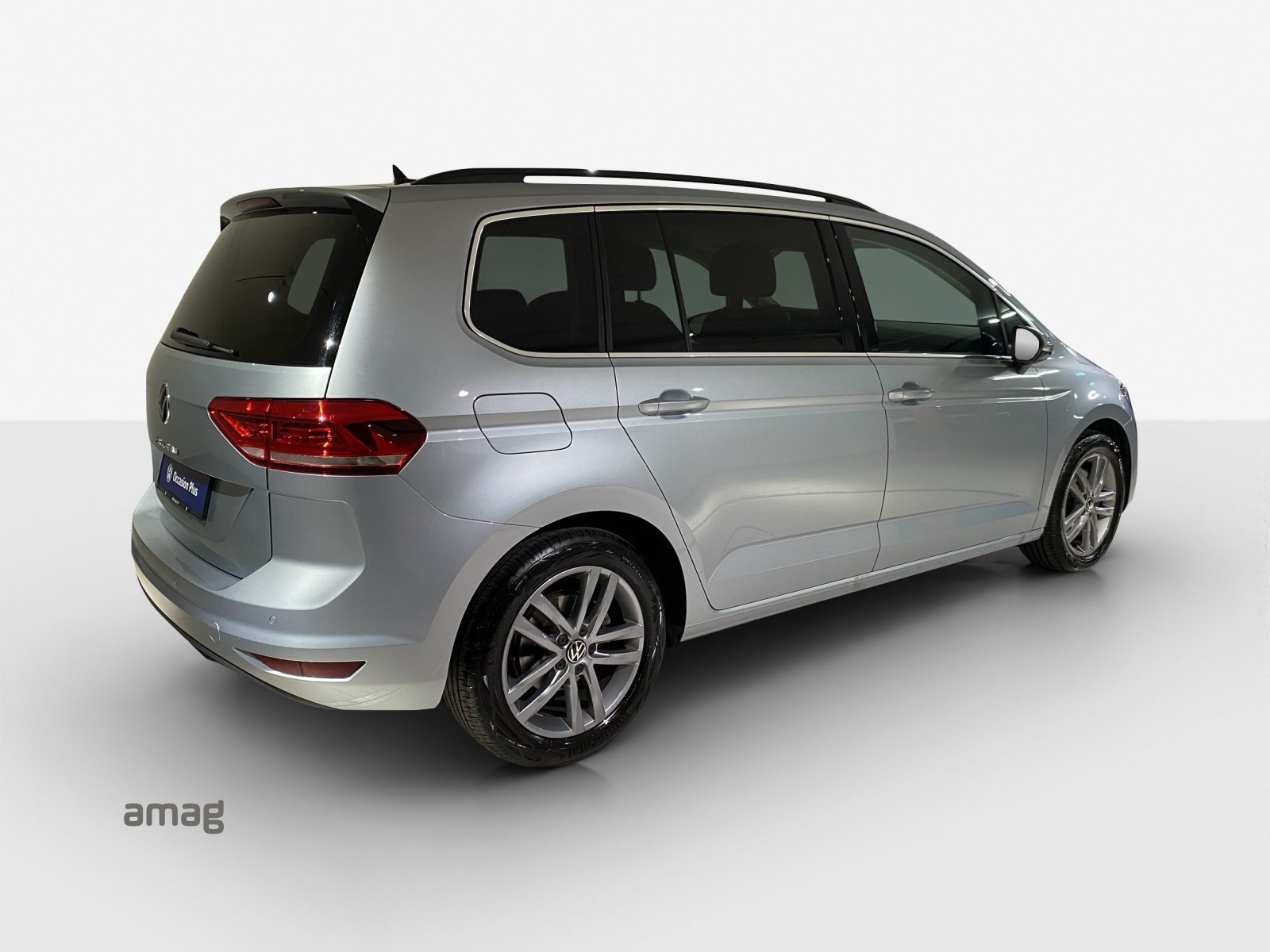 VW Touran UNITED, Essence, Occasion / Utilisé, Automatique - 5
