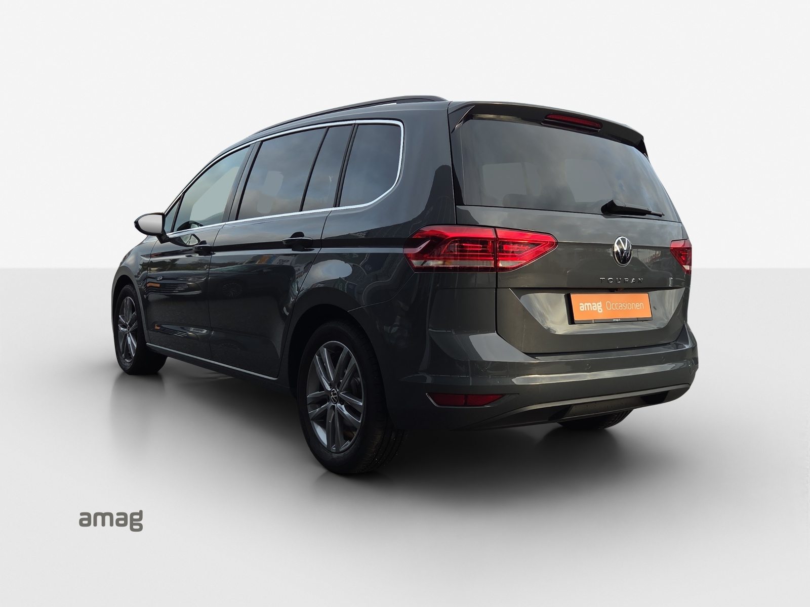 VW Touran UNITED, Essence, Occasion / Utilisé, Automatique - 3
