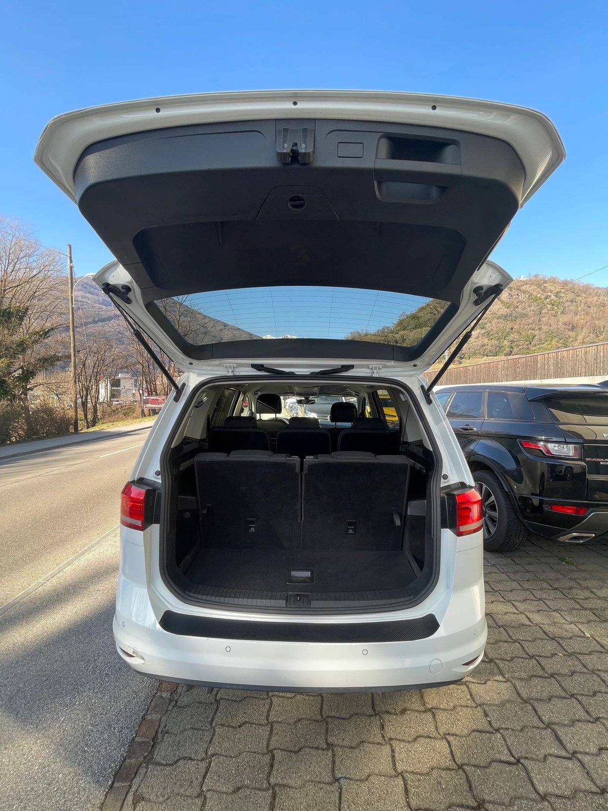 VW Touran 1.6 TDI BlueMotion Technology Comfortline, Diesel, Occasion / Utilisé, Manuelle - 7