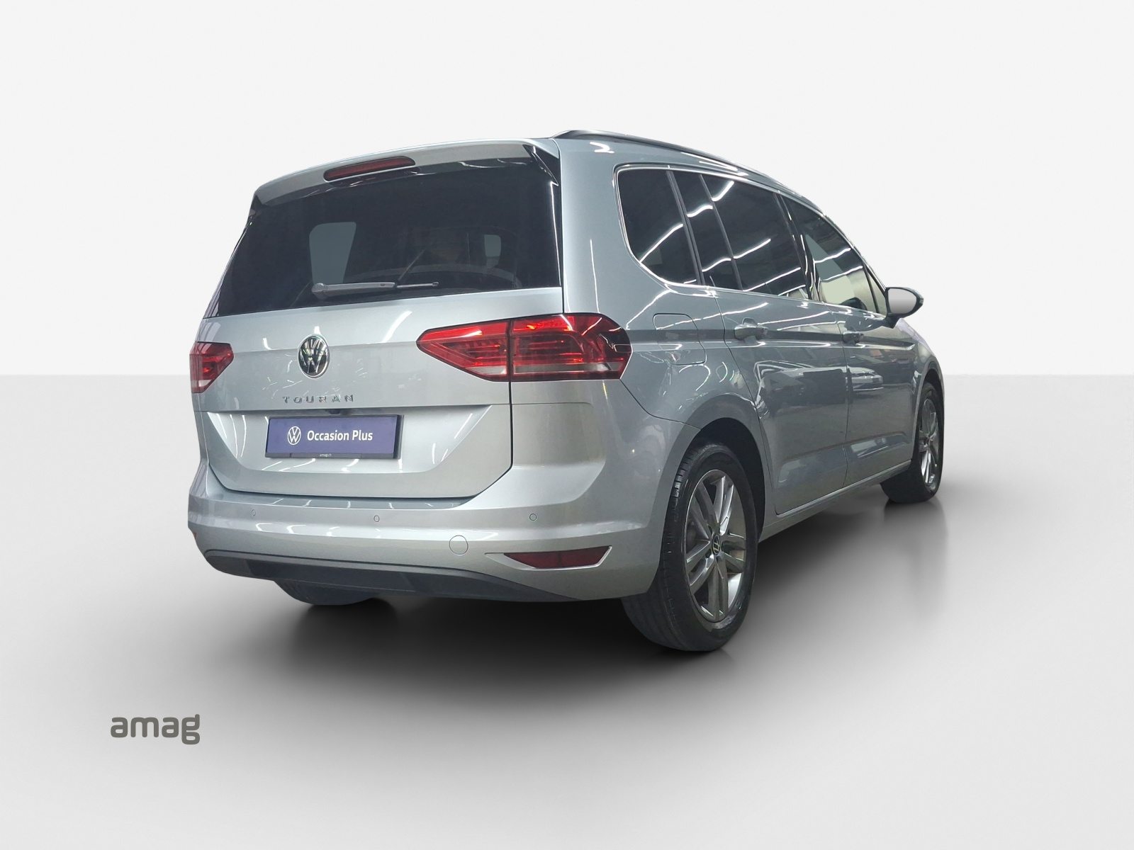VW Touran UNITED, Essence, Occasion / Utilisé, Automatique - 5