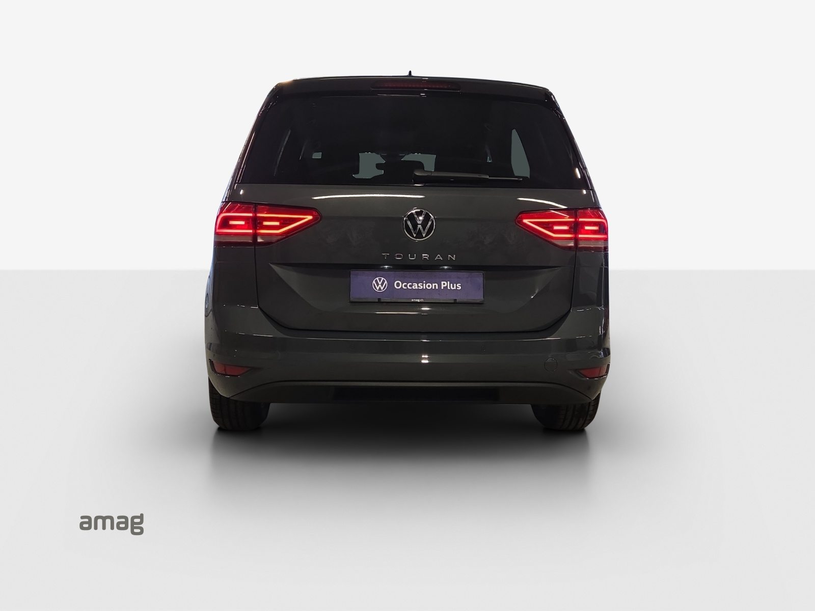 VW Touran UNITED, Essence, Occasion / Utilisé, Automatique - 4