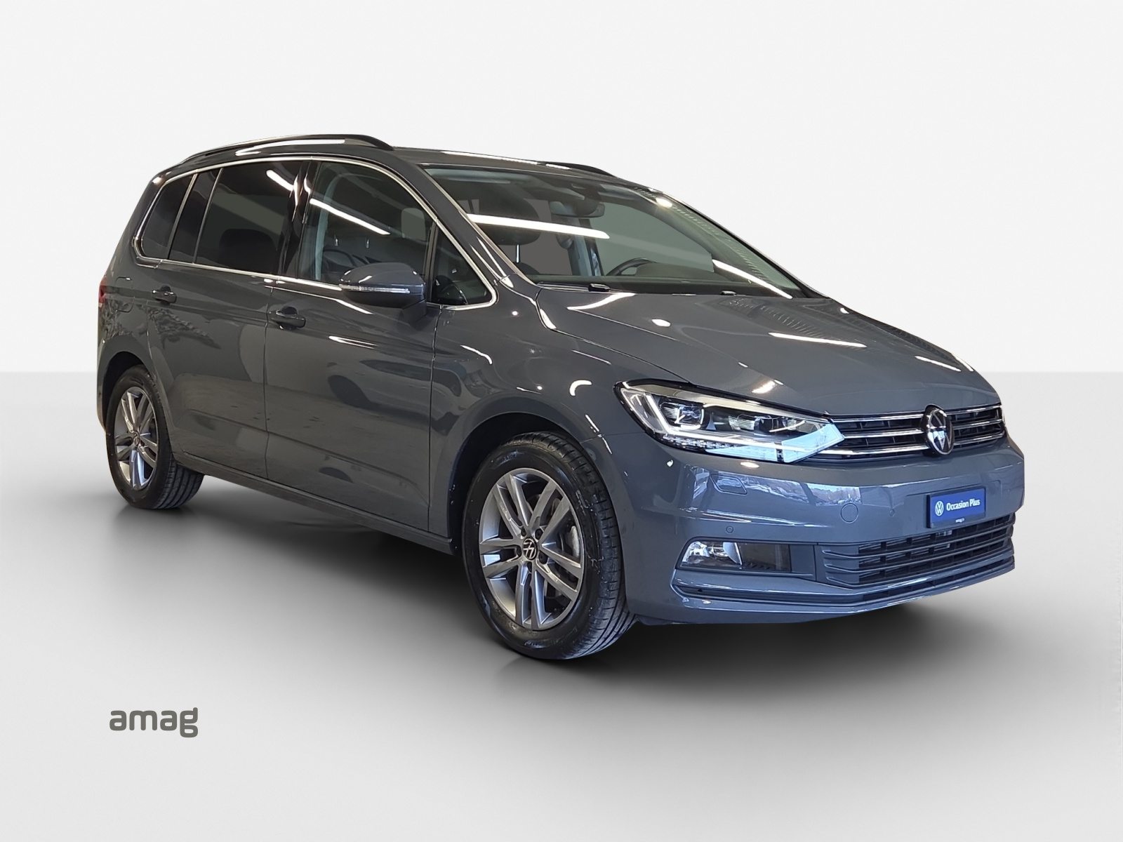 VW Touran UNITED, Essence, Occasion / Utilisé, Automatique - 6