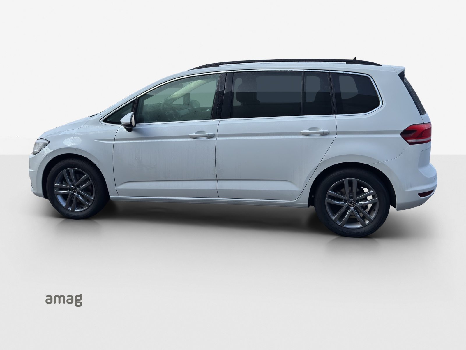 VW Touran UNITED, Petrol, Second hand / Used, Automatic - 2