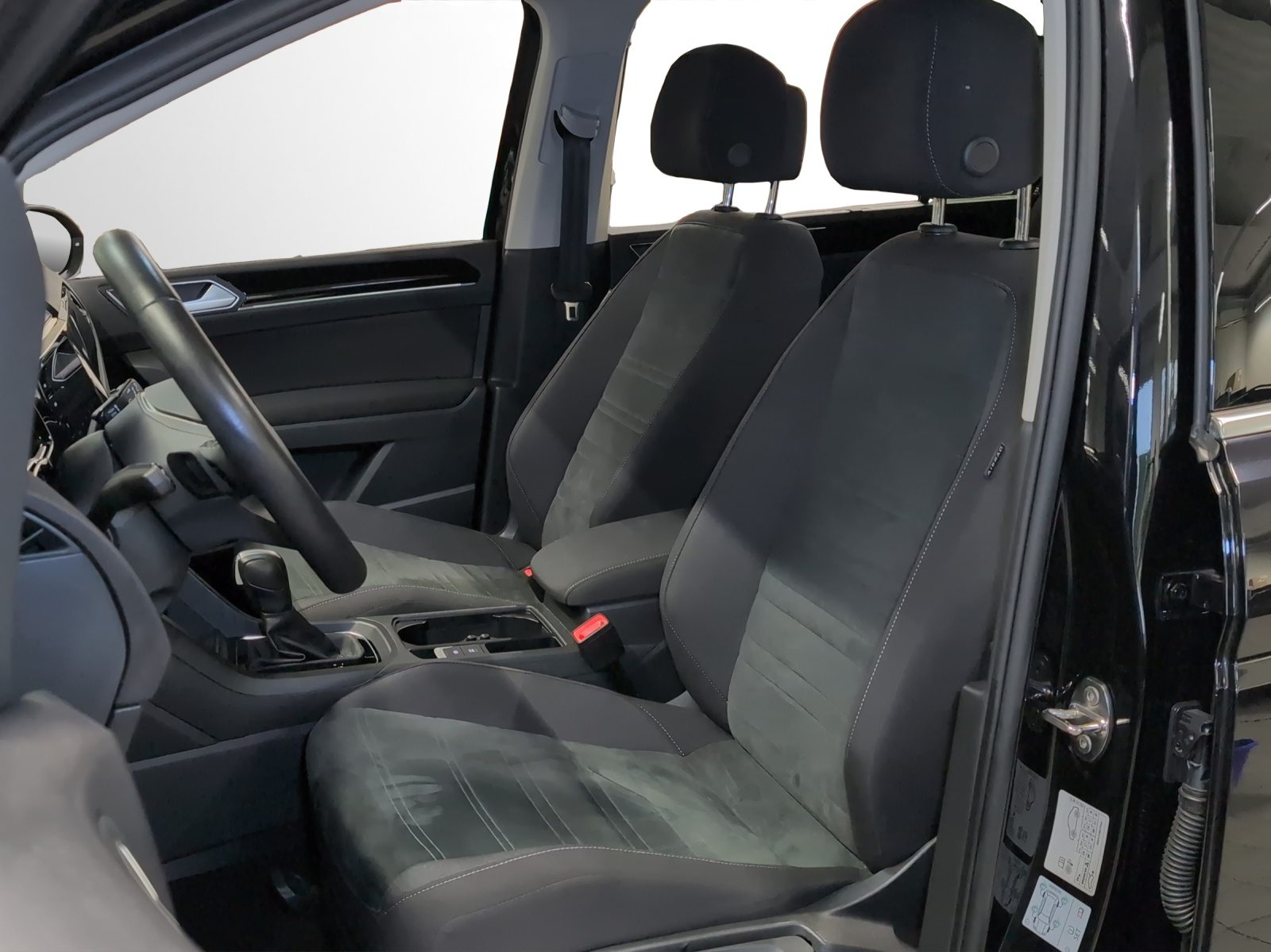 VW Touran Highline, Diesel, Occasion / Utilisé, Automatique - 6