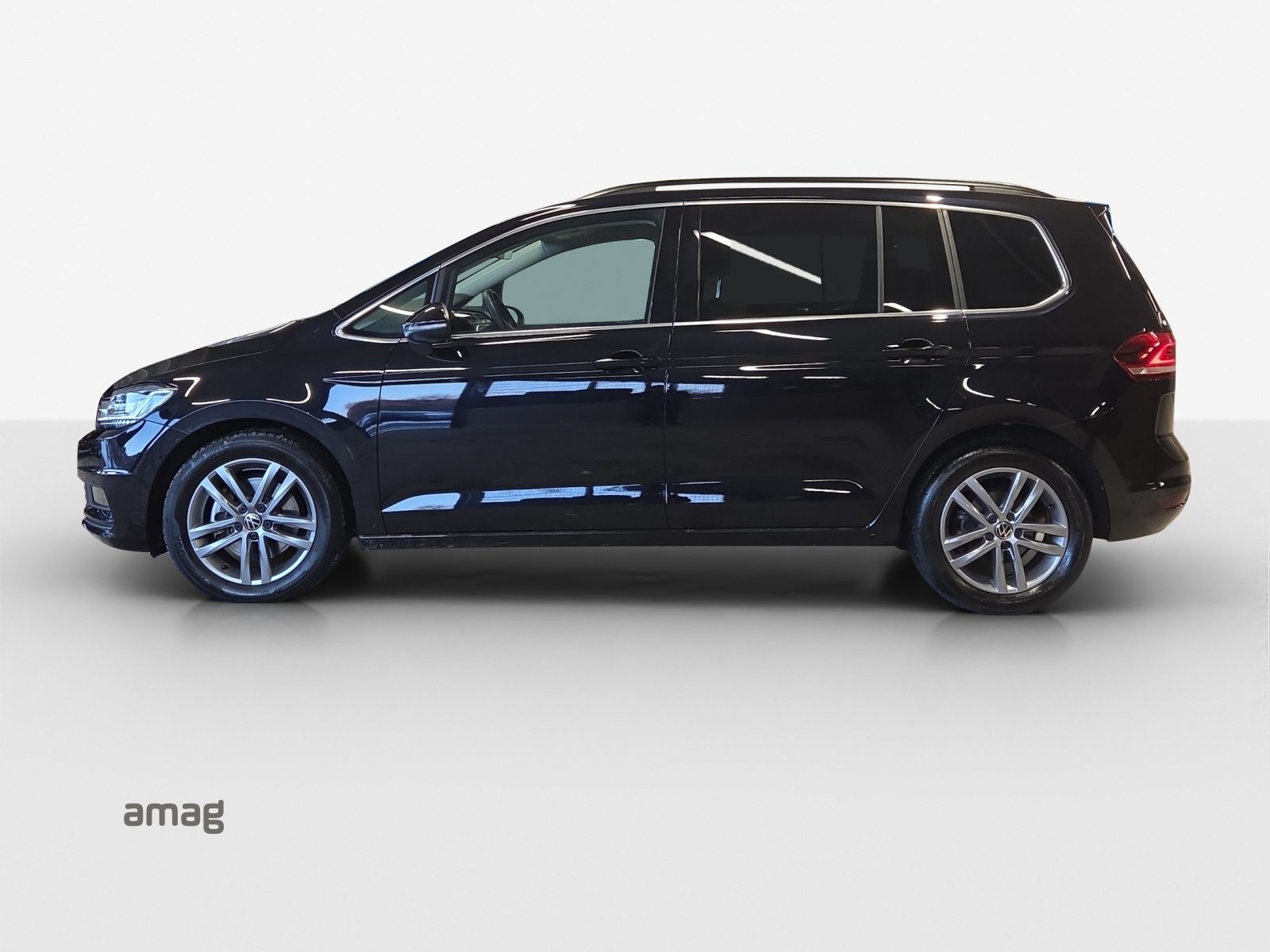 VW Touran UNITED, Benzin, Occasion / Gebraucht, Automatik - 2
