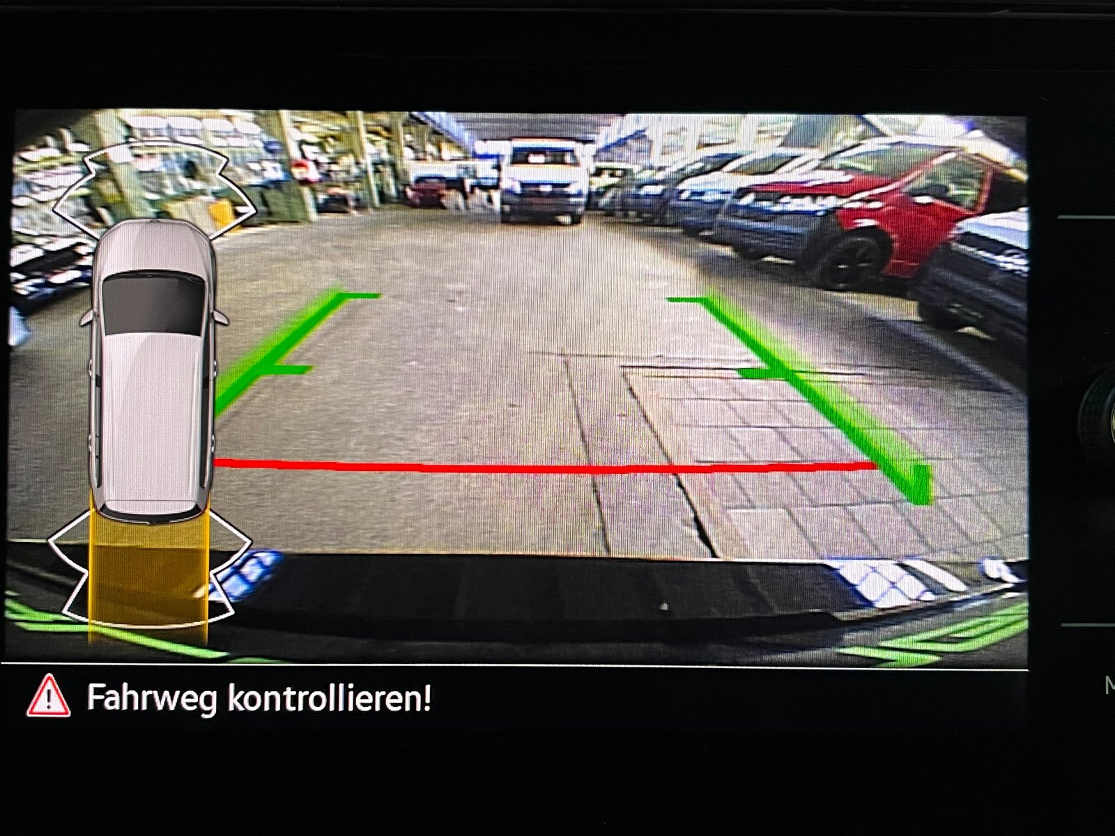 VW Touran 1.5 TSI EVO R-Line Comfortline 7-Plätzer DSG, Benzin, Occasion / Gebraucht, Automatik - 7