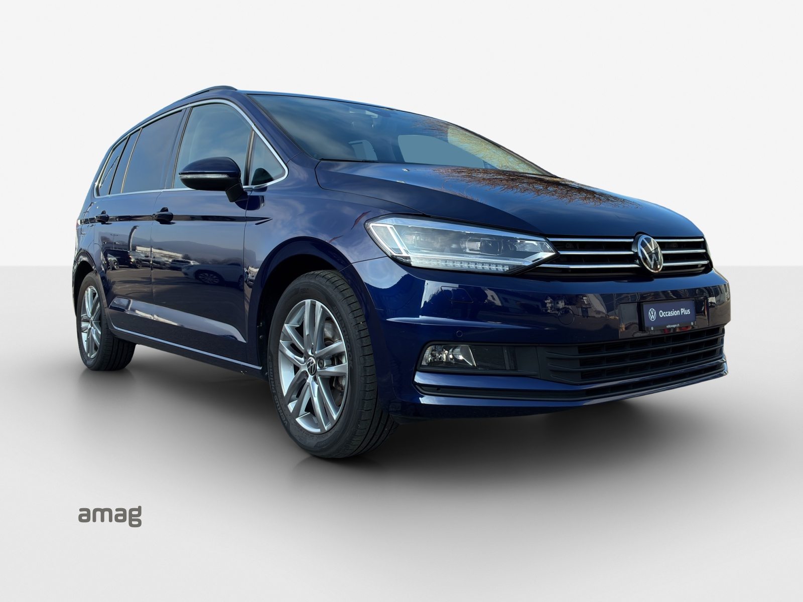 VW Touran UNITED, Benzin, Occasion / Gebraucht, Automatik - 6