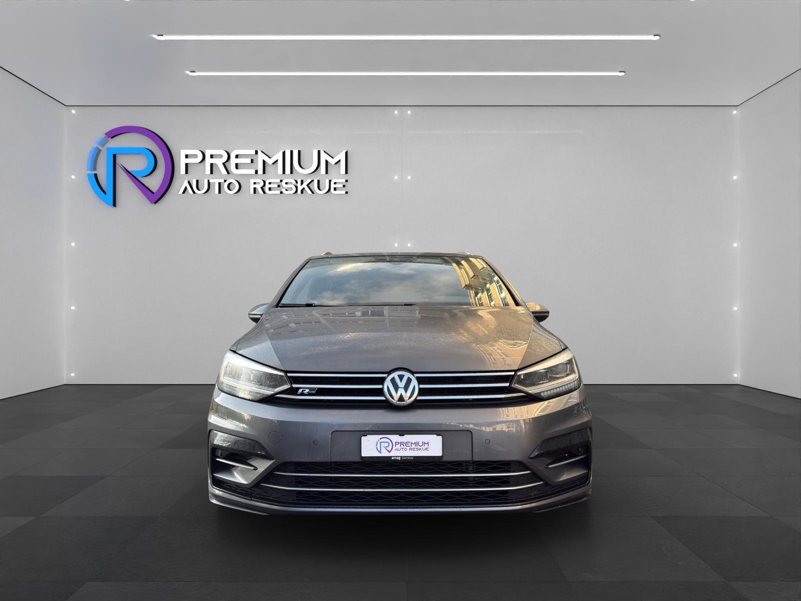 VW Touran 1.4 TSI BlueMotion Technology Sport DSG, Essence, Occasion / Utilisé, Automatique - 2