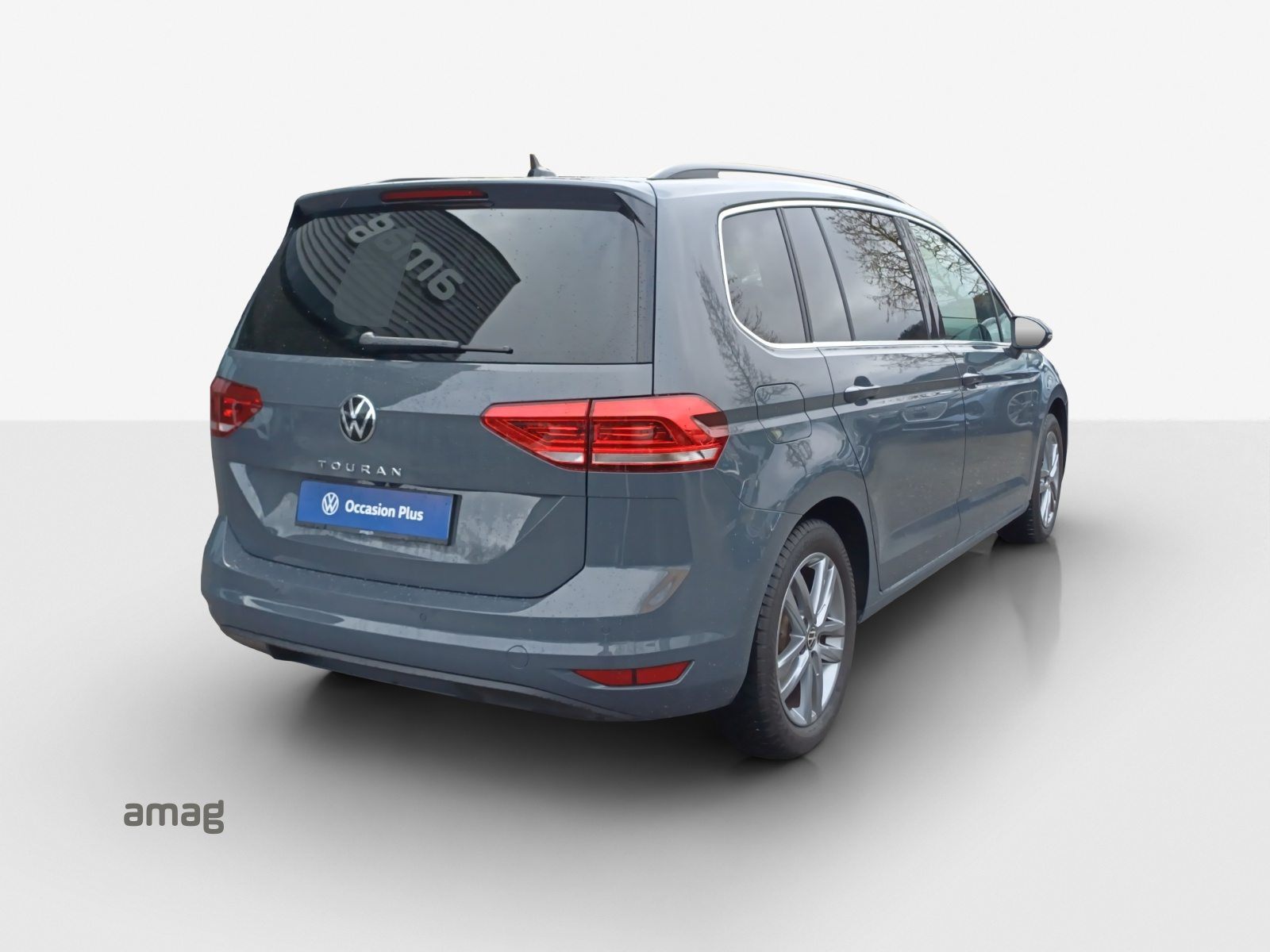 VW Touran UNITED, Essence, Occasion / Utilisé, Automatique - 5
