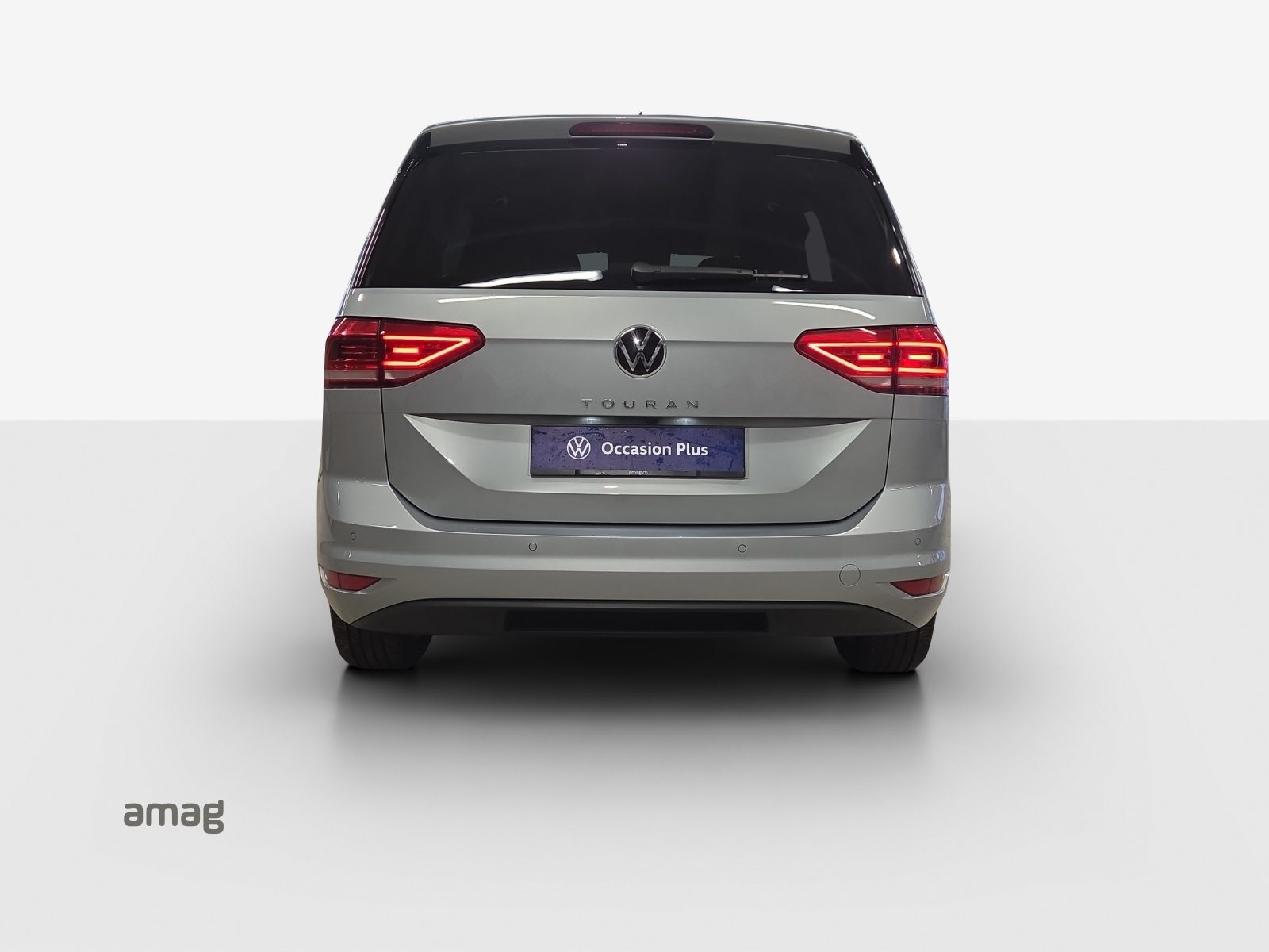VW Touran UNITED, Essence, Occasion / Utilisé, Automatique - 4