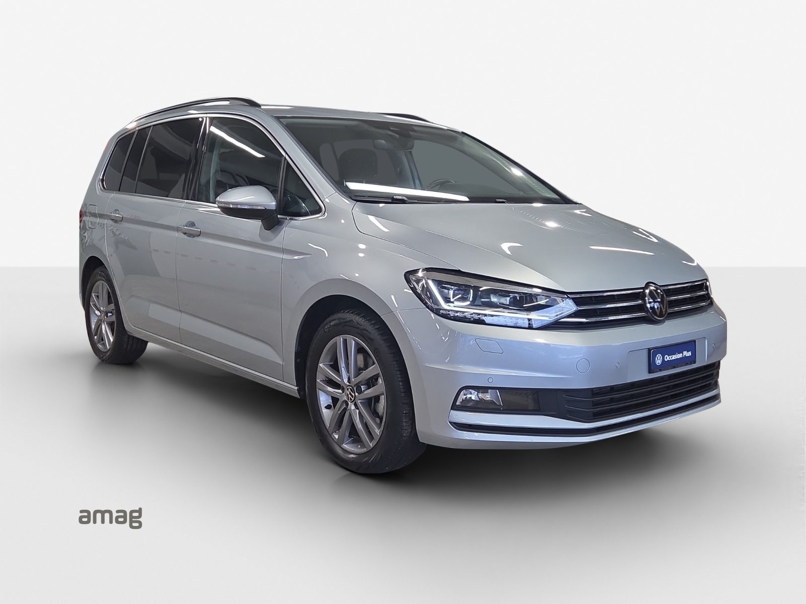 VW Touran UNITED, Essence, Occasion / Utilisé, Automatique - 6