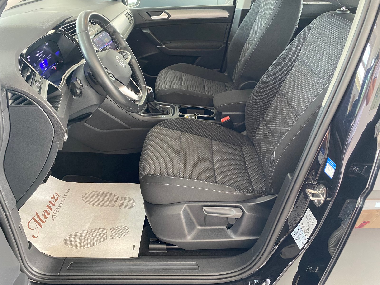 VW Touran 1.5 TSI 150PS EVO Comfortline Family DSG **7 Sitze, Benzin, Occasion / Gebraucht, Automatik - 6