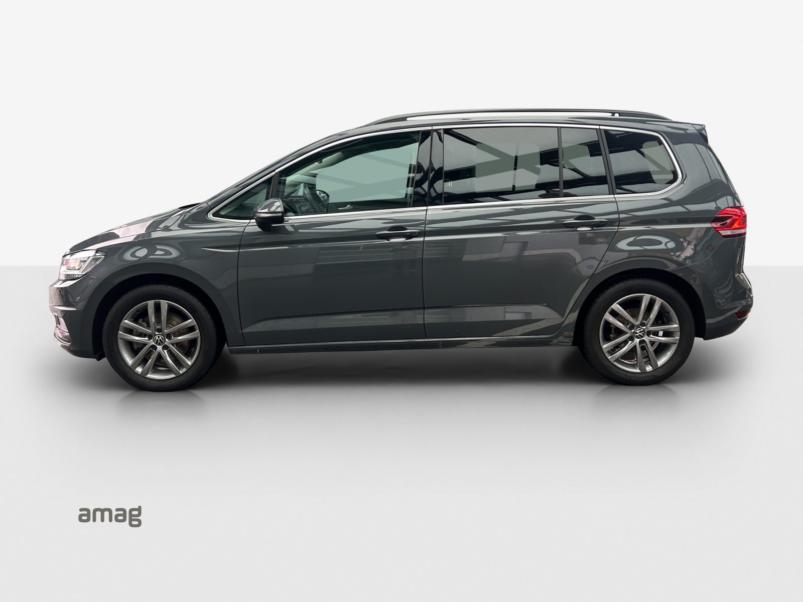 VW Touran UNITED, Benzin, Occasion / Gebraucht, Automatik - 2