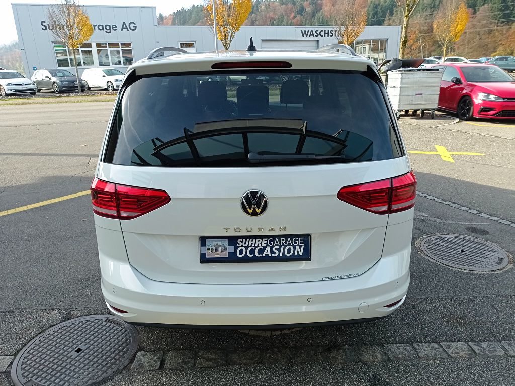 VW Touran UNITED, Essence, Occasion / Utilisé, Automatique - 6