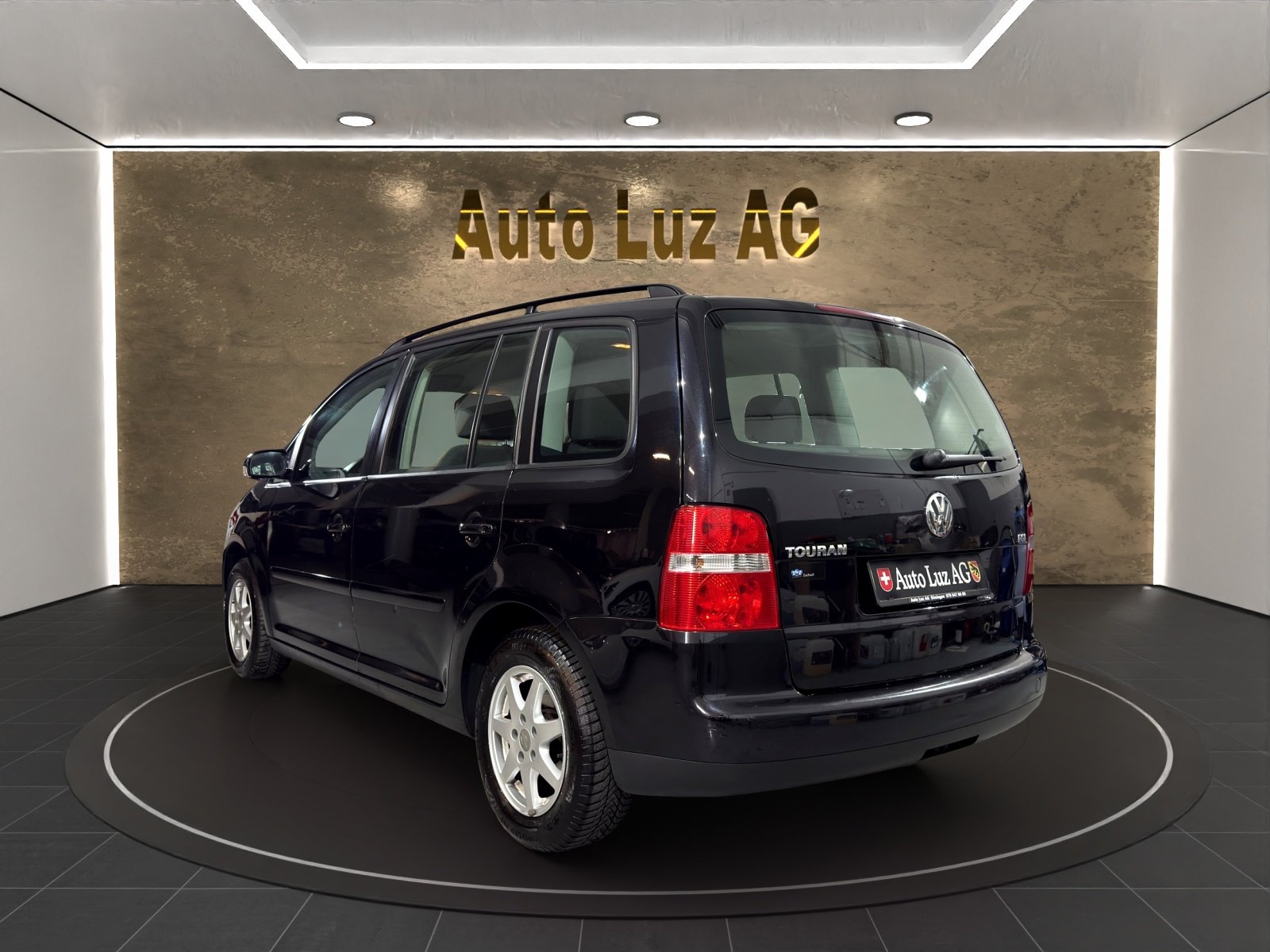 VW Touran 1.6 FSI Trendline, Benzin, Occasion / Gebraucht, Handschaltung - 6