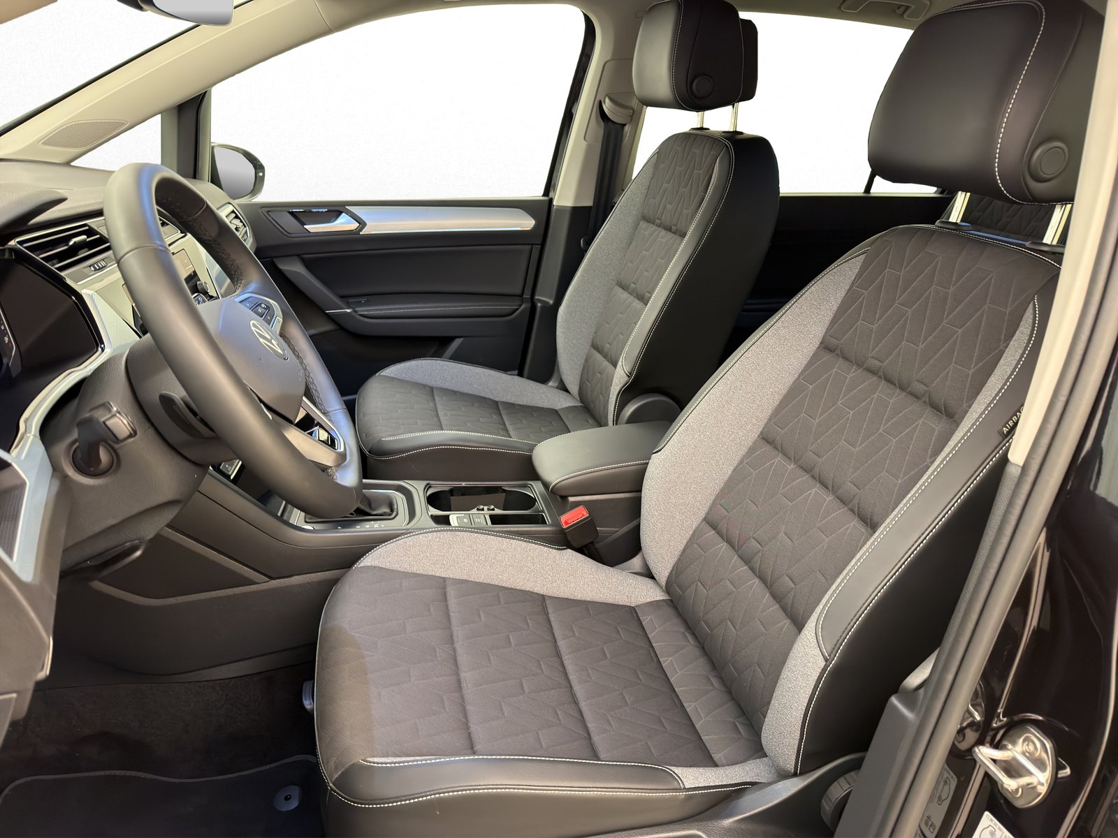 VW Touran 1.5 TSI Comfort DSG R-Line, Benzina, Occasioni / Usate, Automatico - 5