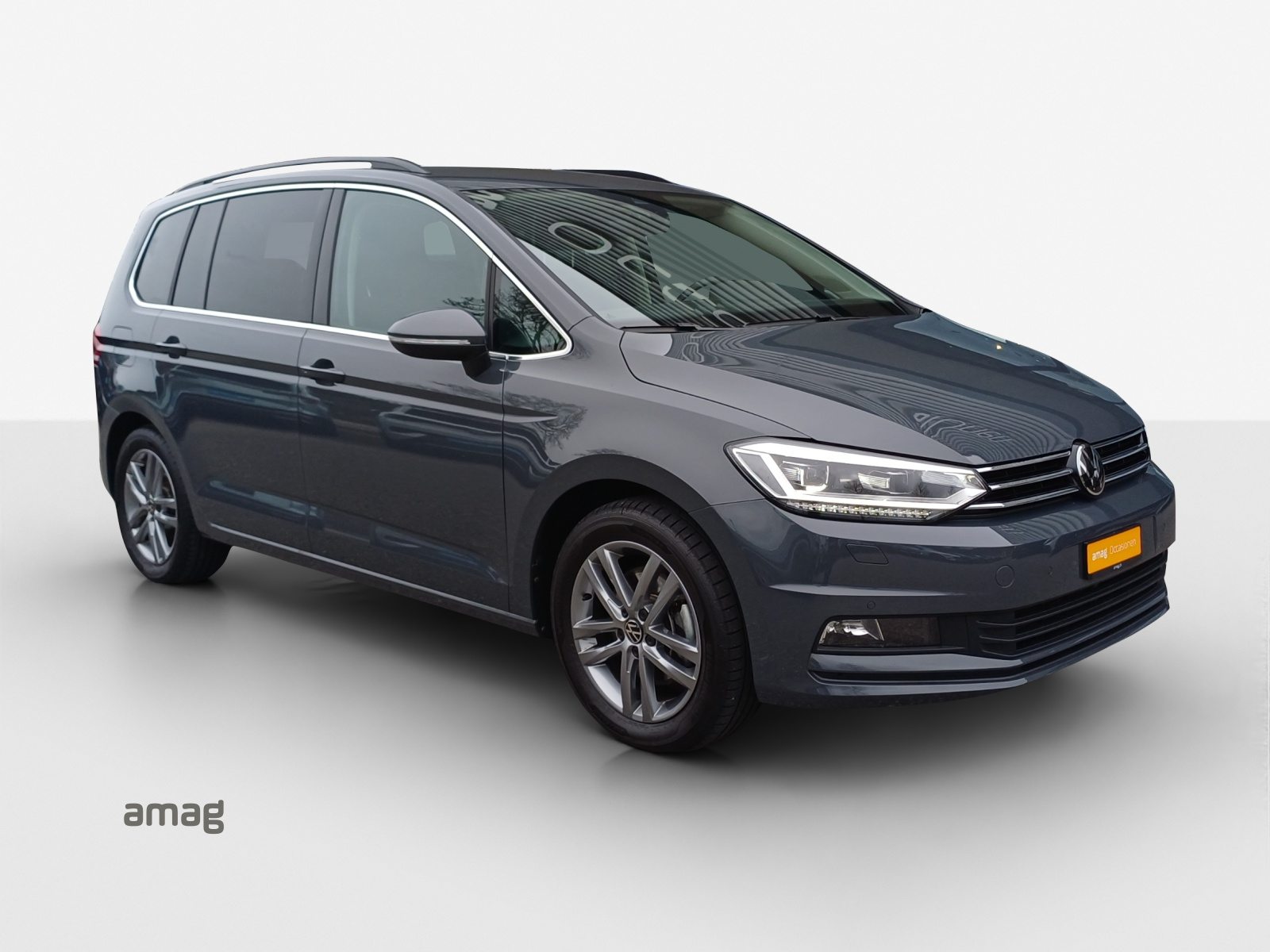 VW Touran UNITED, Essence, Occasion / Utilisé, Automatique - 6