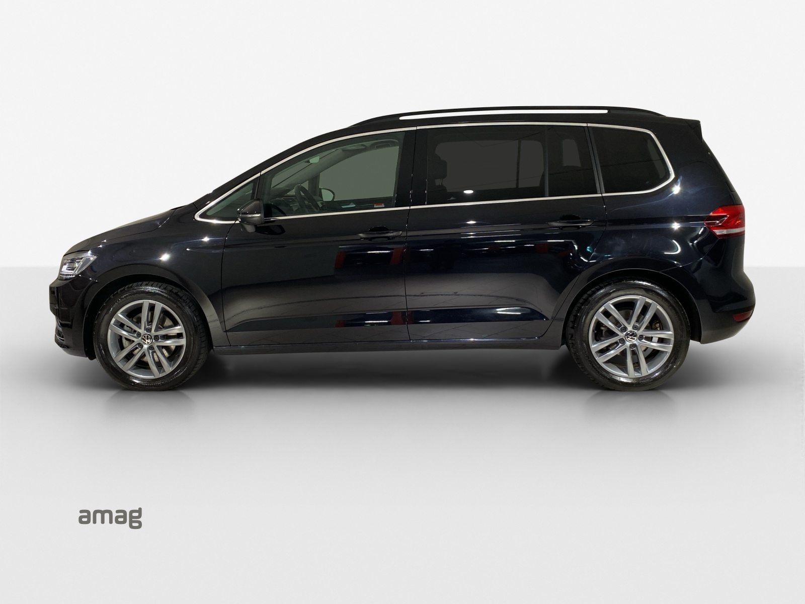 VW Touran UNITED, Petrol, Second hand / Used, Automatic - 2