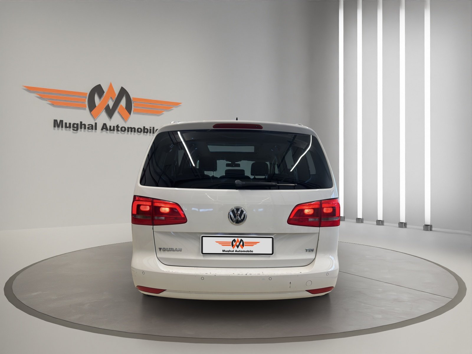 VW Touran 1.6 TDI Highline DSG, Diesel, Occasion / Utilisé, Automatique - 5
