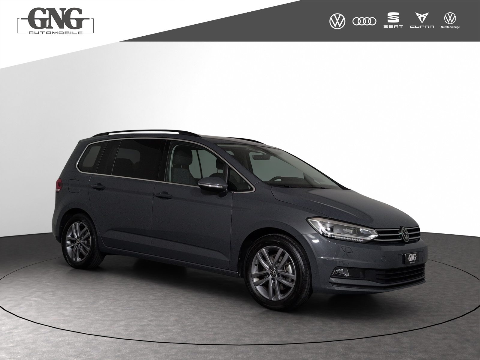 VW Touran UNITED, Benzin, Occasion / Gebraucht, Automatik - 4