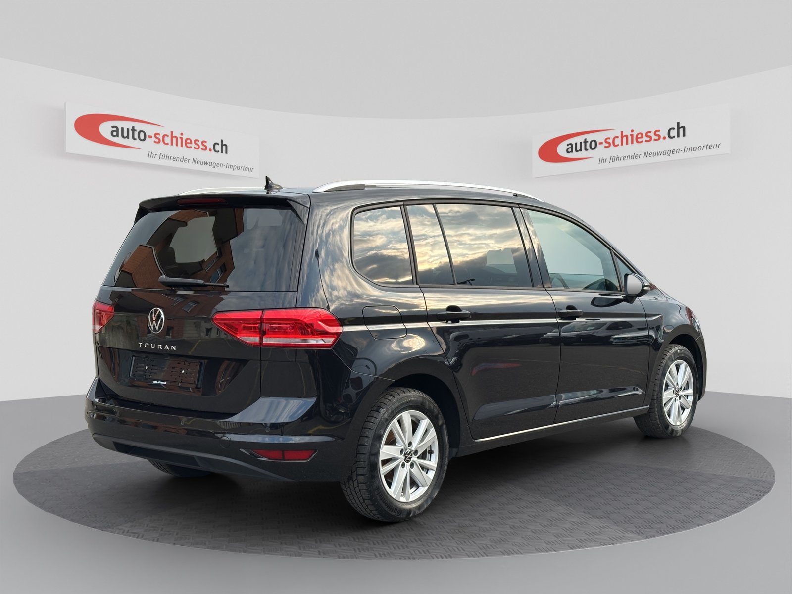 VW Touran 1.5 TSI EVO 7Pl. Comfortline DSG, Benzin, Occasion / Gebraucht, Automatik - 5